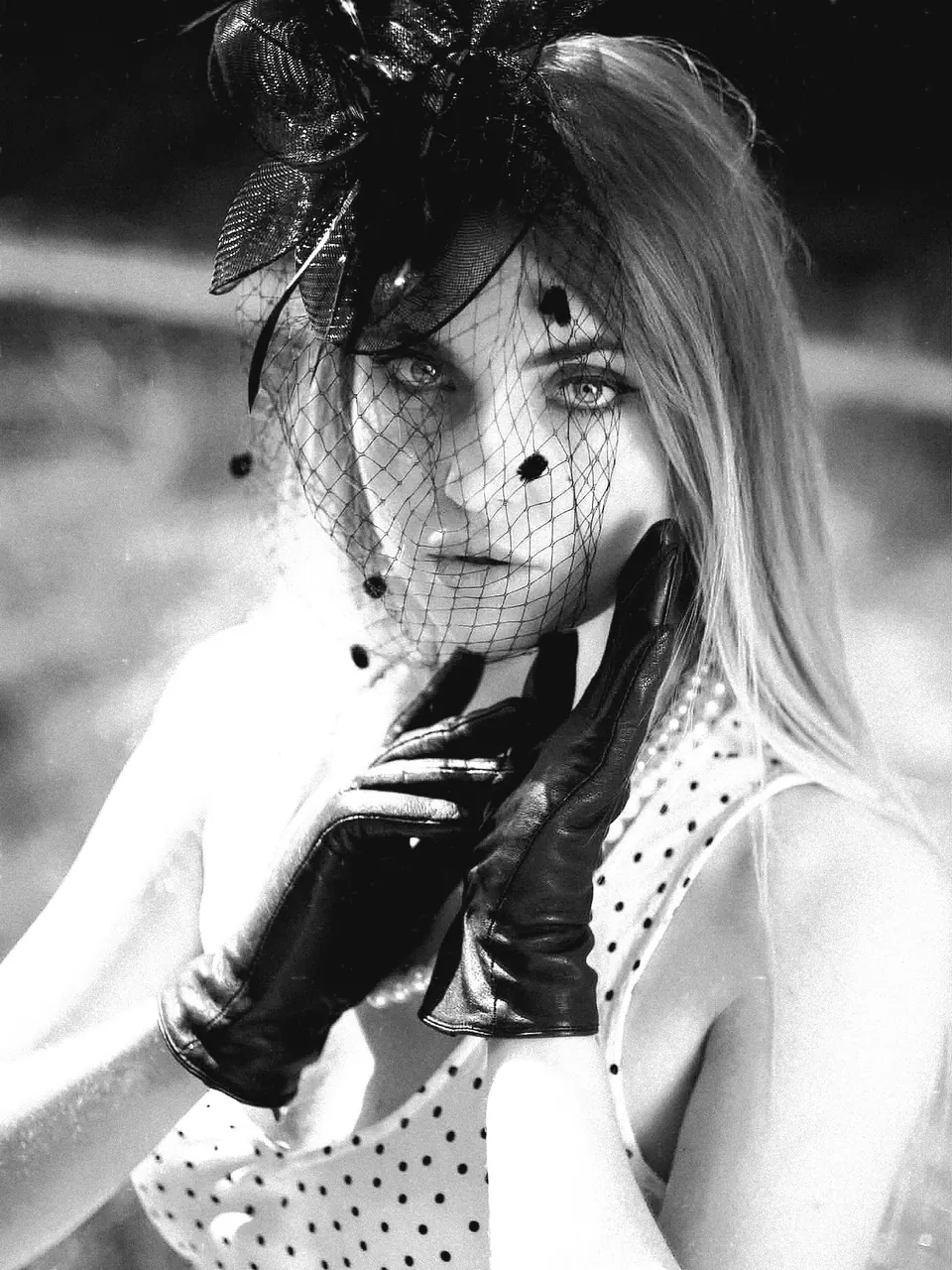 Paula Maria Rosalia in high-contrast black and white lace styling