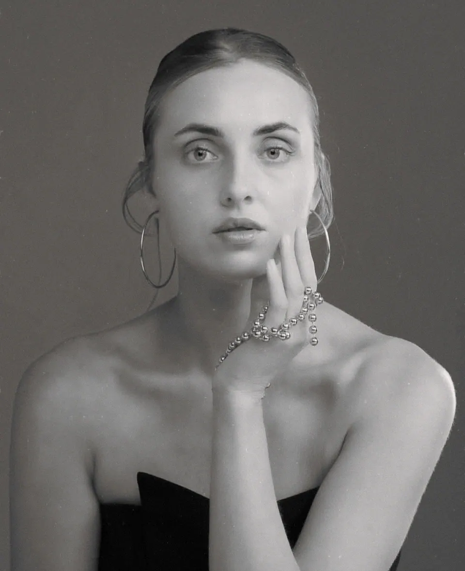 Paula Maria Rosalia in a black and white beauty portrait